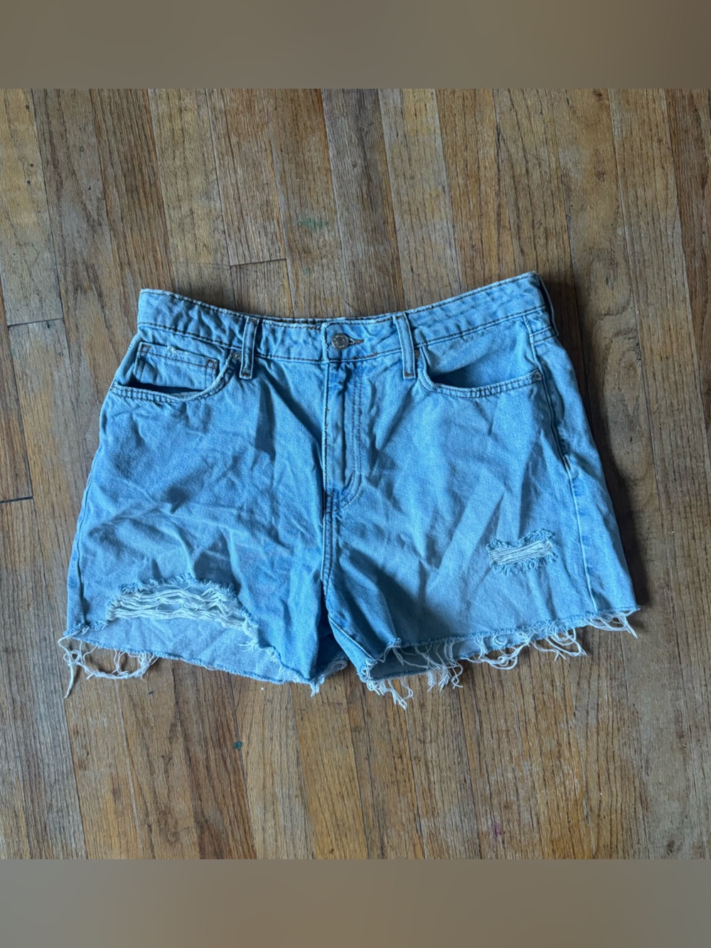 Forever 21 distressed Jean shorts